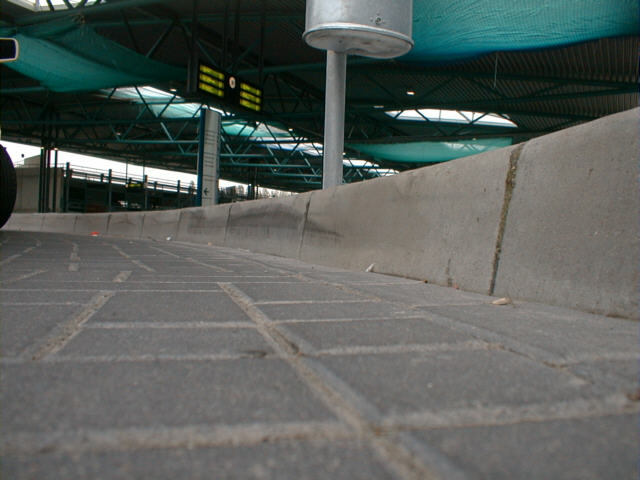 ZOB Oldenburg: Die Ostkurve - wo bleibt das Geländer