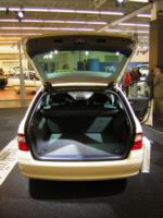 MB 211 Kombi mit großem Kofferraum